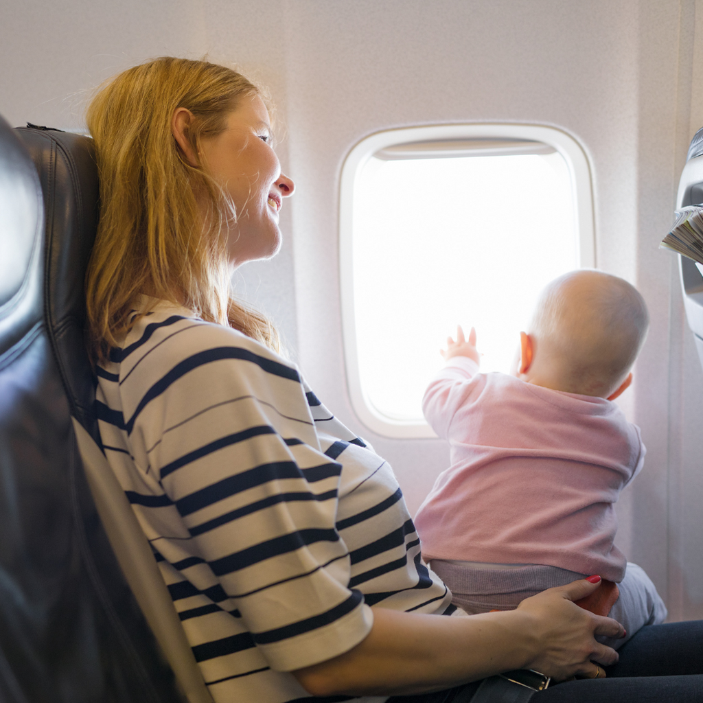 7 Tips for Flying With Kids